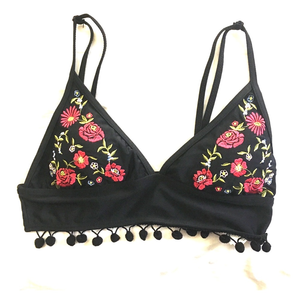 New Look black BOHO floral bralette